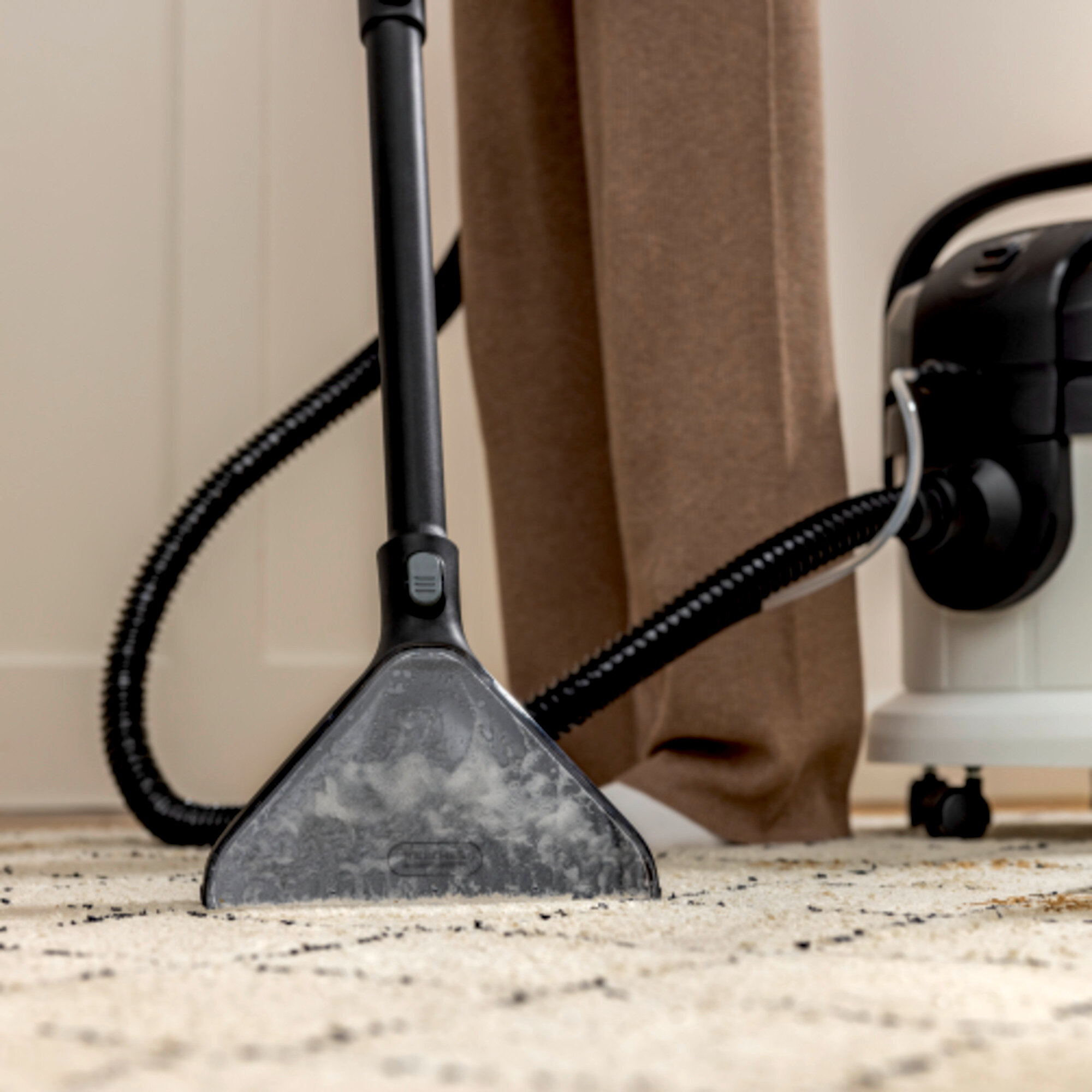 Миючий пилосос SE 4 - Зображення 2